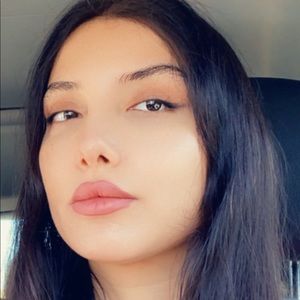 Meet your Posher, Neg